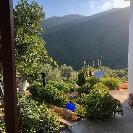 Vakantiehuis Metaxada Casa - Naturel Living Metaxadha
